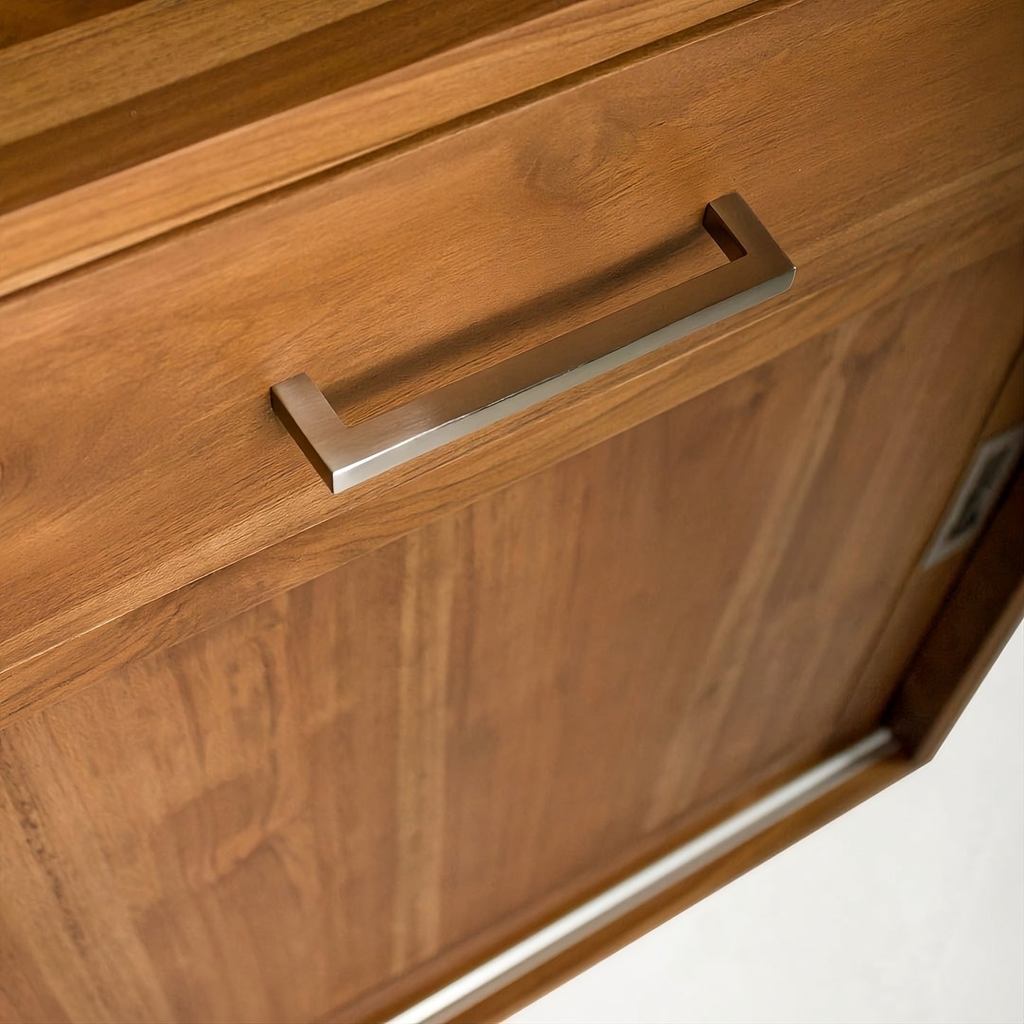 Closet Bevelled 150