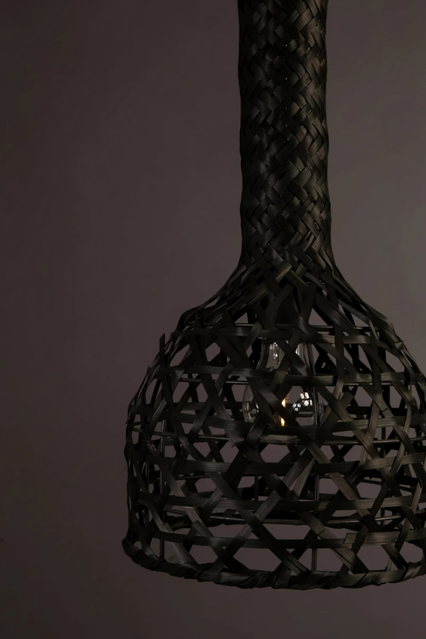 Lampu Gantung Bambu Hitam | Boo Tulang Belanda
