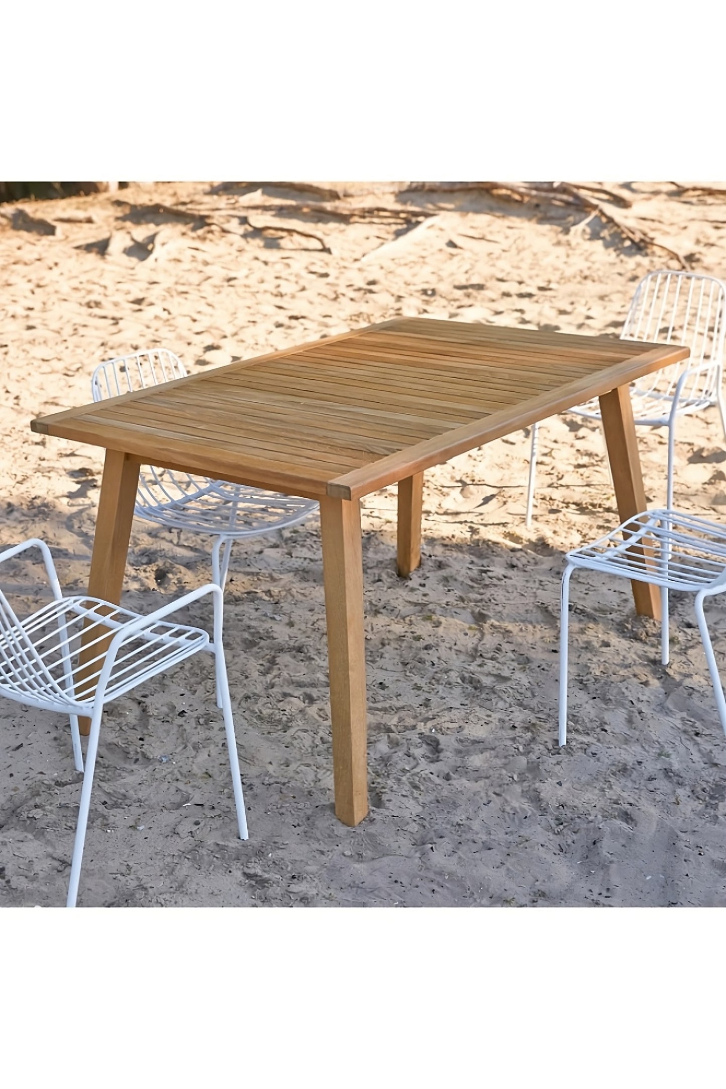 Classic Minimalist Teak Garden Table | Tikamoon Pamoa