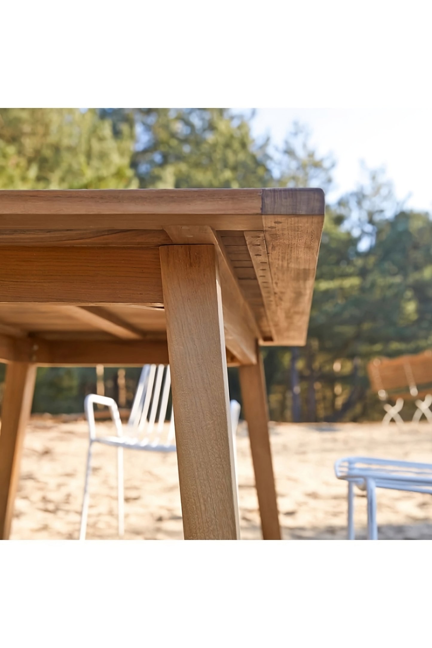 Classic Minimalist Teak Garden Table | Tikamoon Pamoa