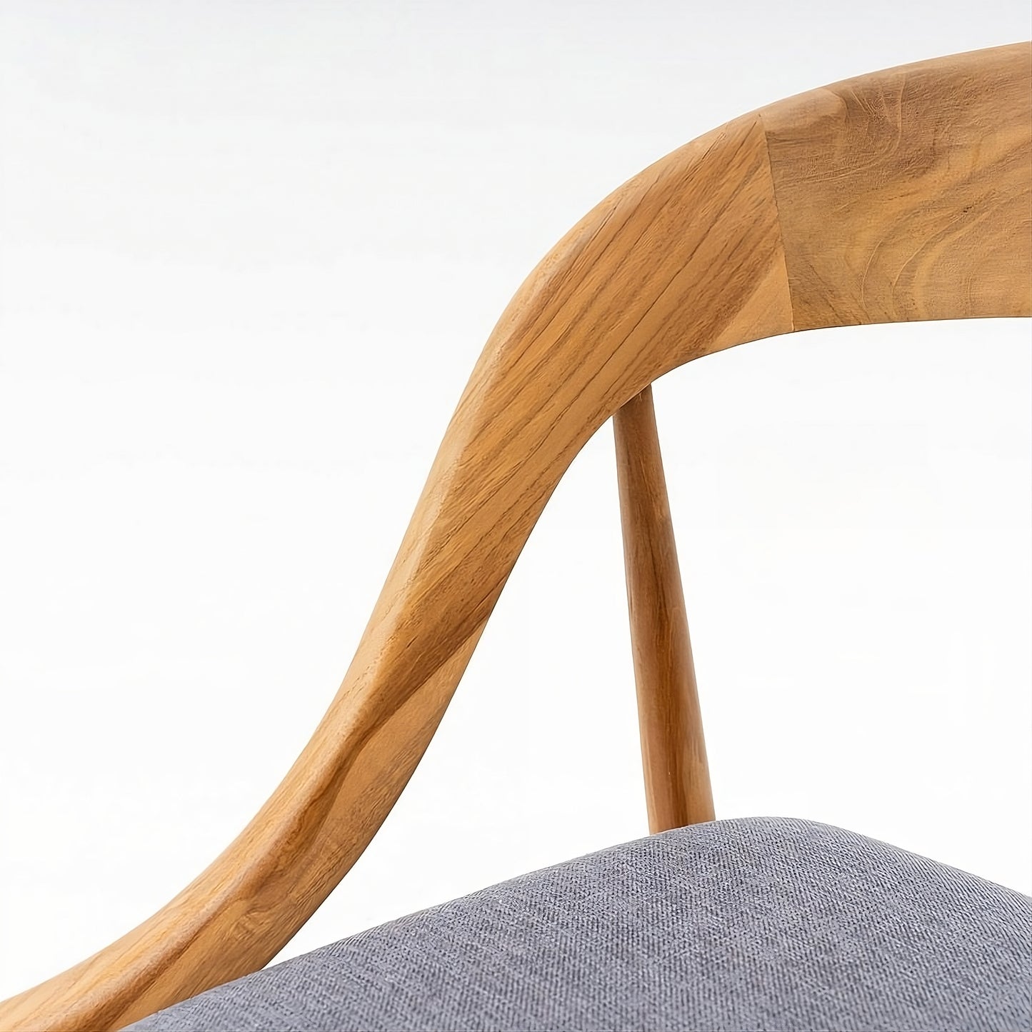 Chair with armrests Diva