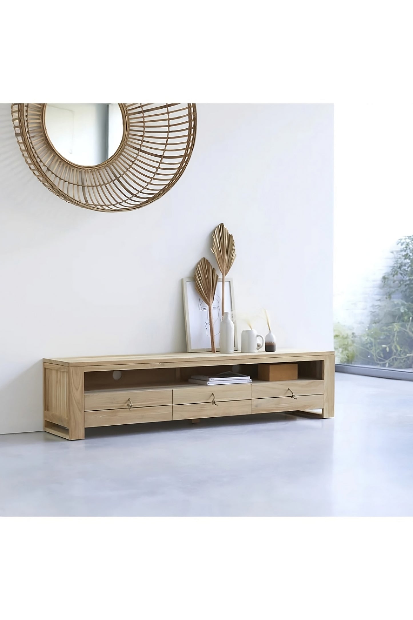 Lemari TV Jati Natural | Minimal Tikamoon