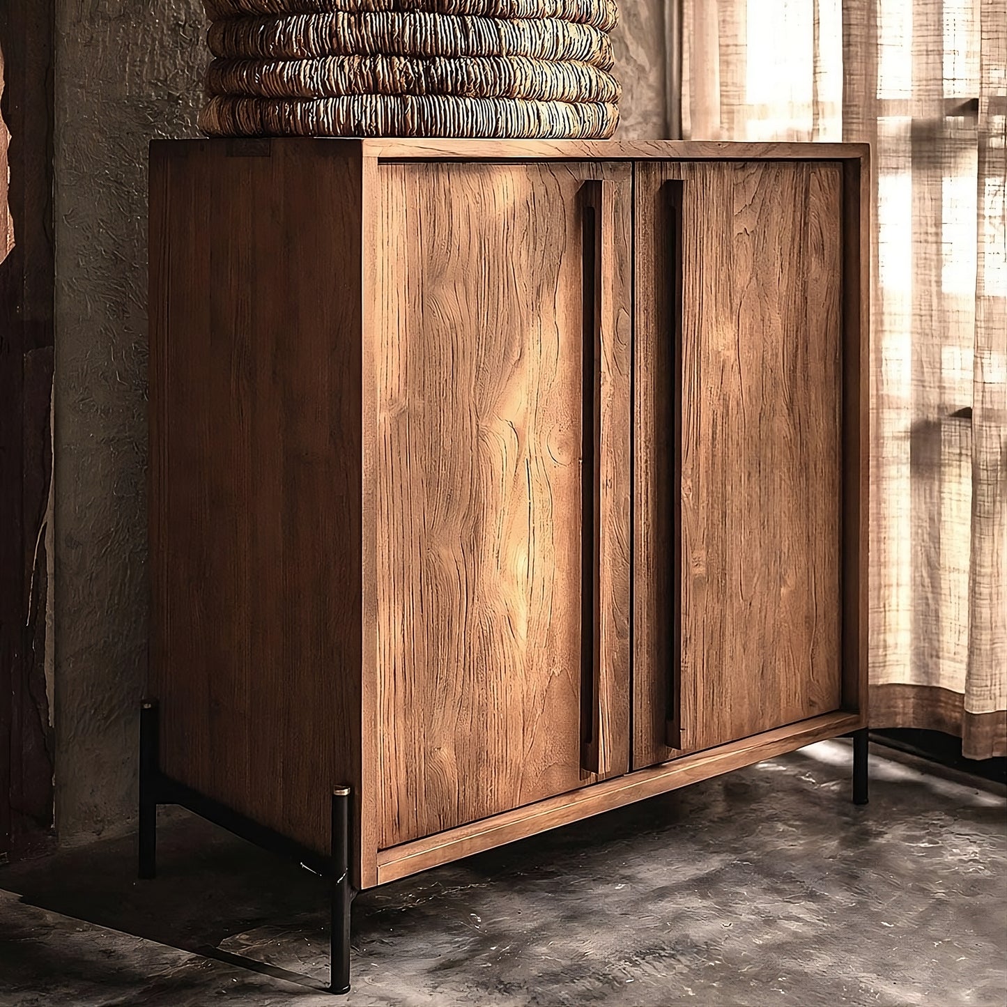 Dresser Outline 84 with doors