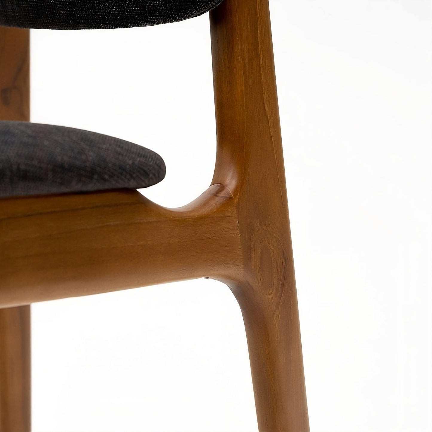 Chair Siri