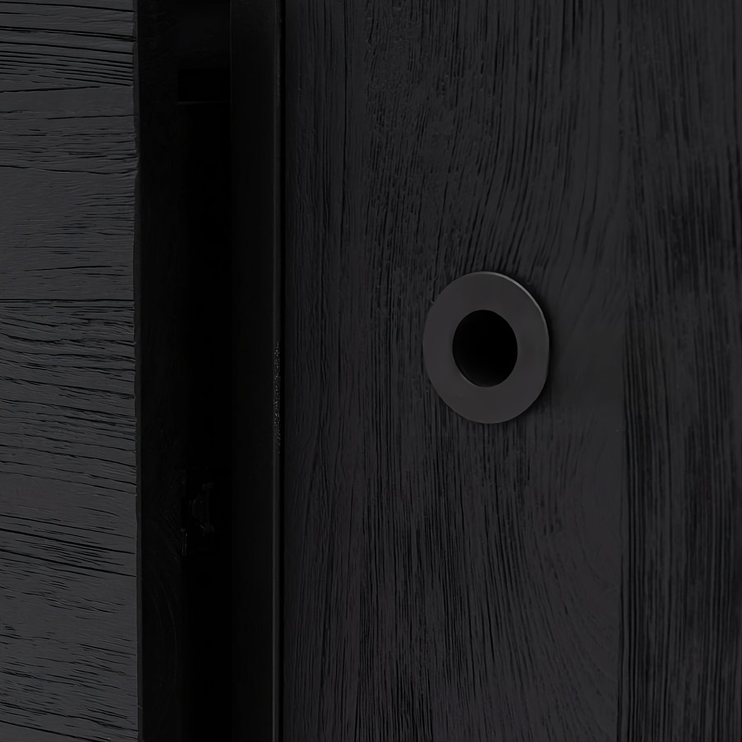 Dresser Tuareg Black 150