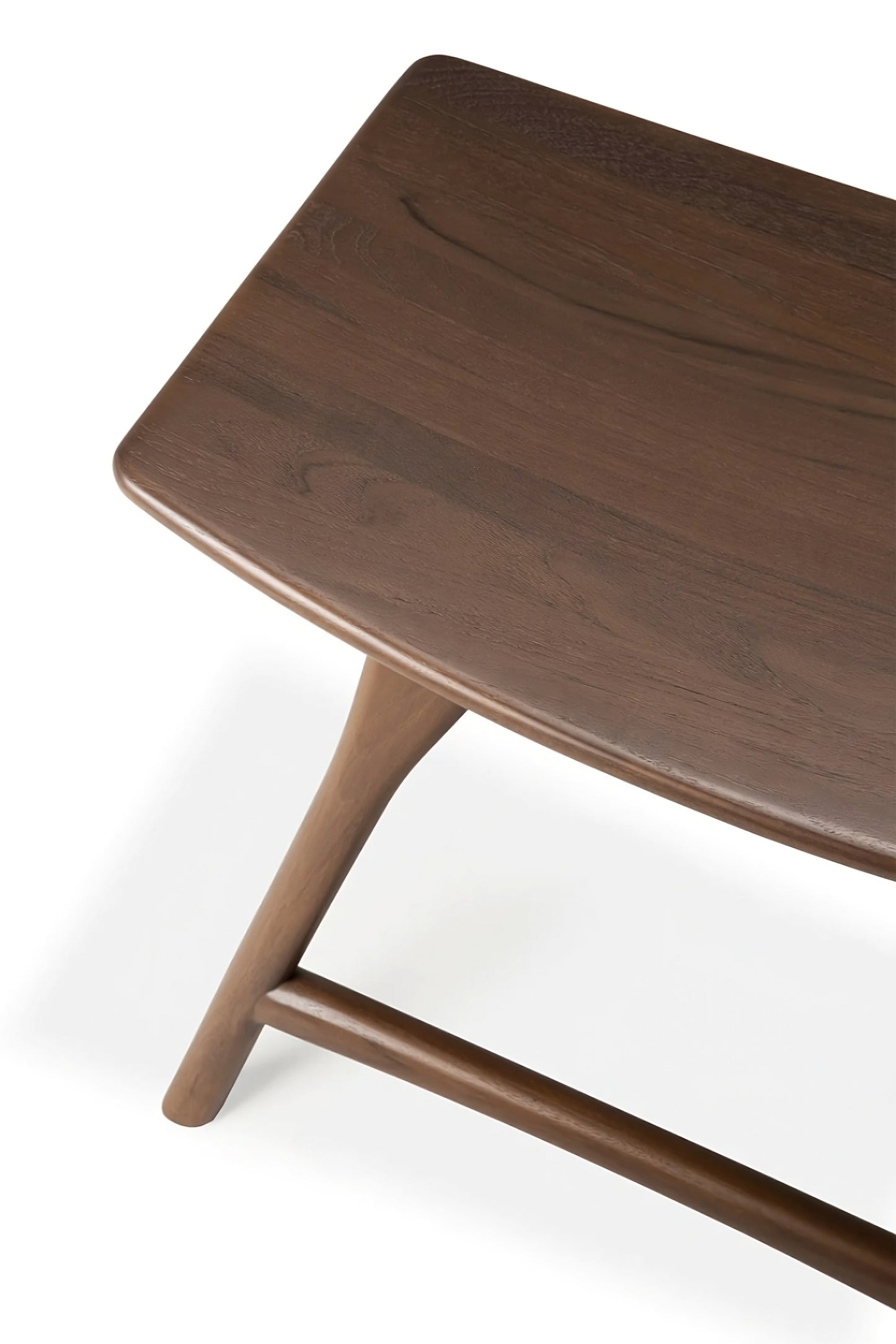 Varnished Teak Stool | Ethnicraft Osso