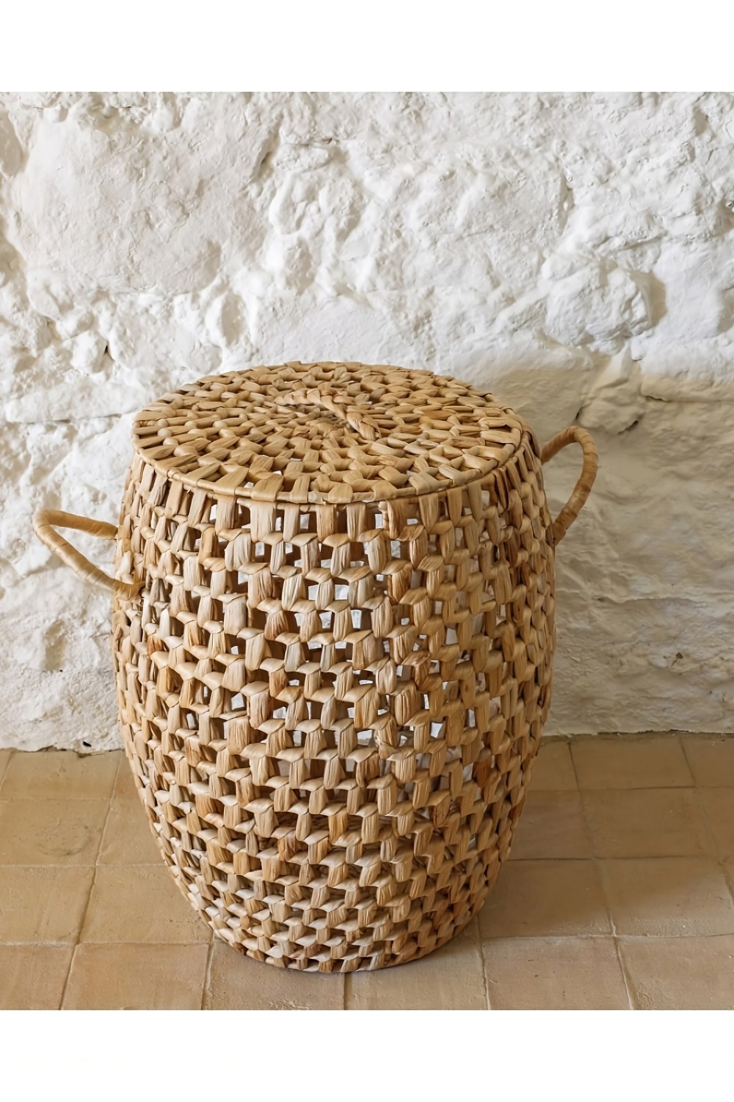 Woven Natural Fibers Basket With Handles | La Forma Zaya