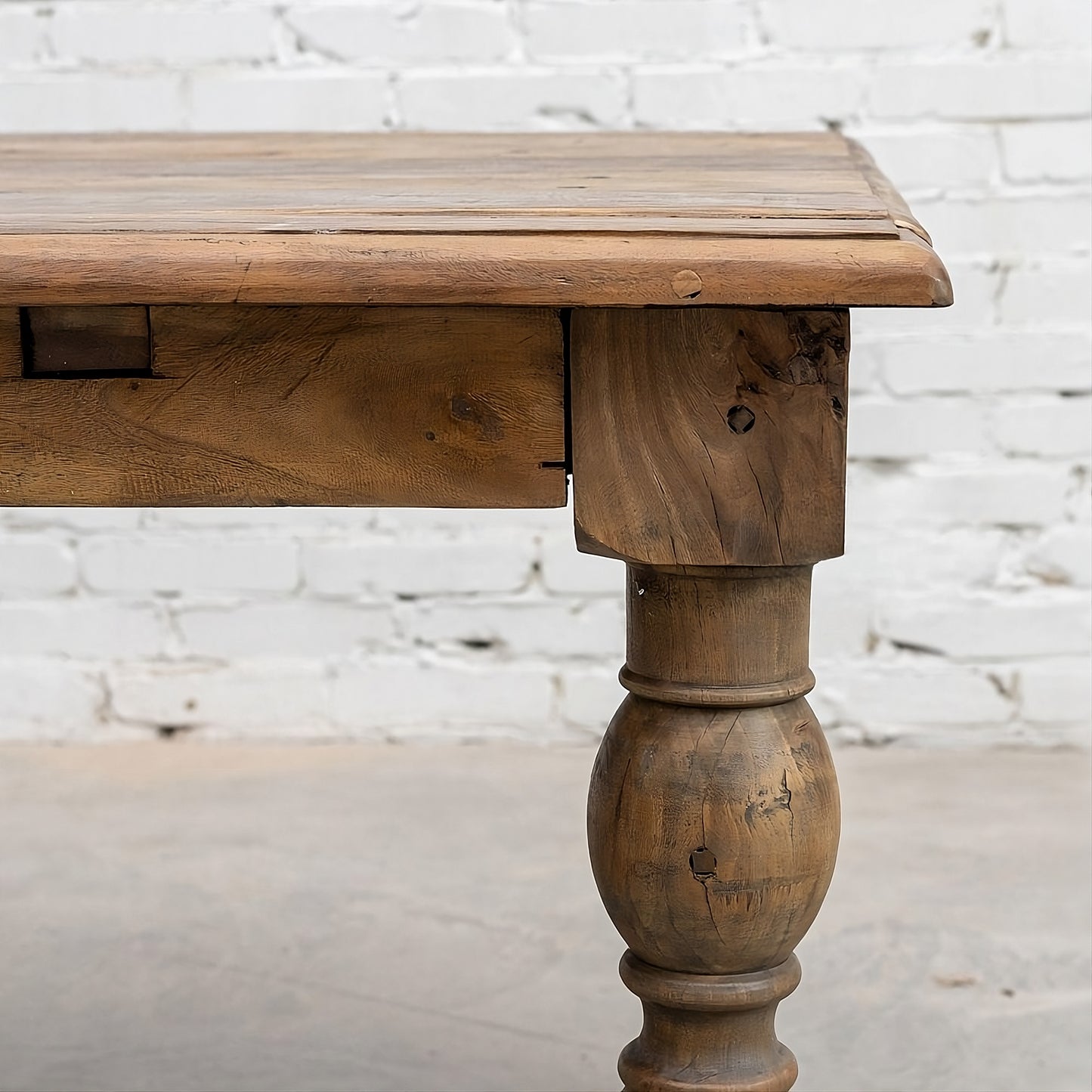 Dining table Absalon