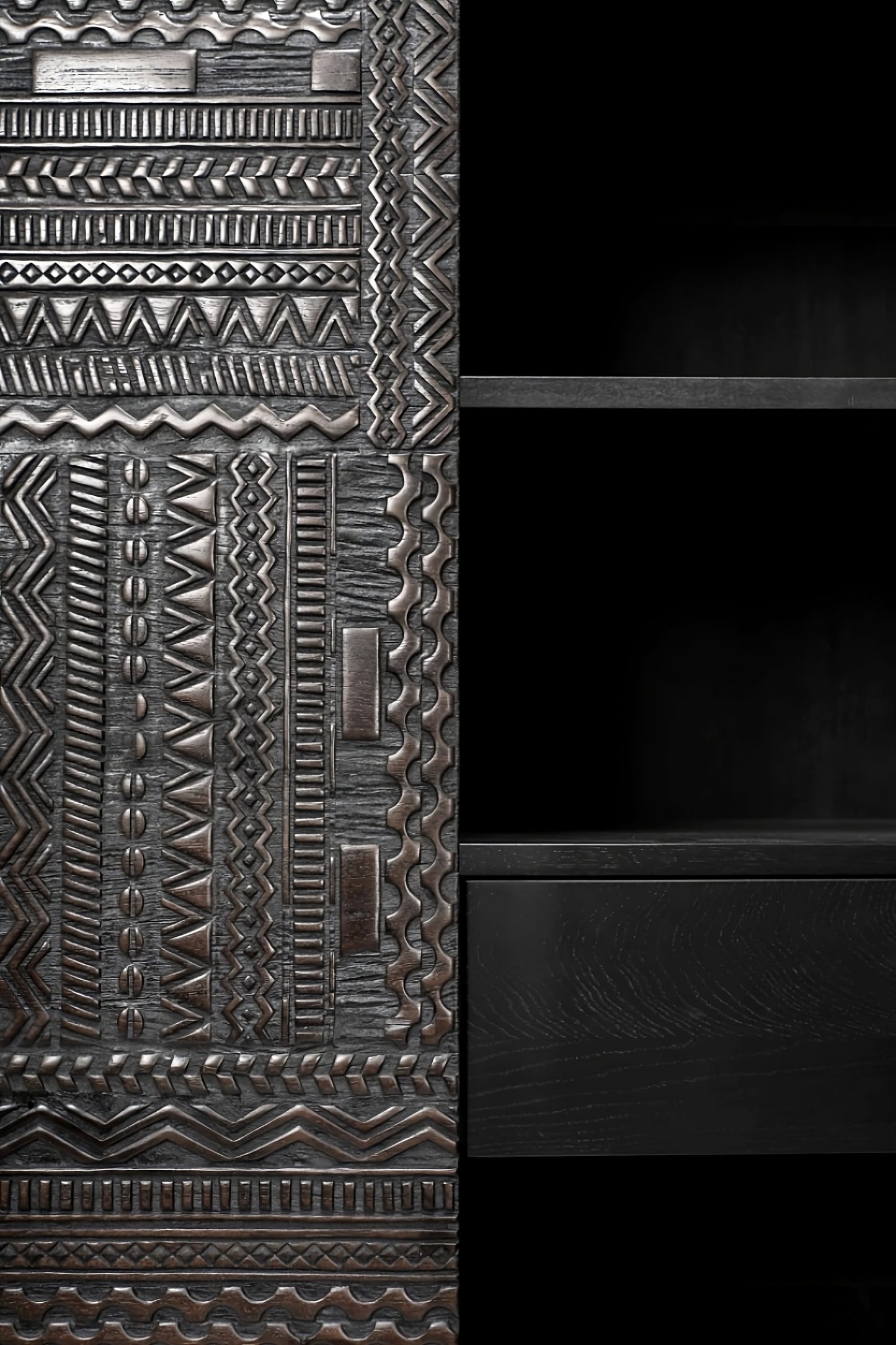 Carved Teak Cabinet | Ethnicraft Tabwa