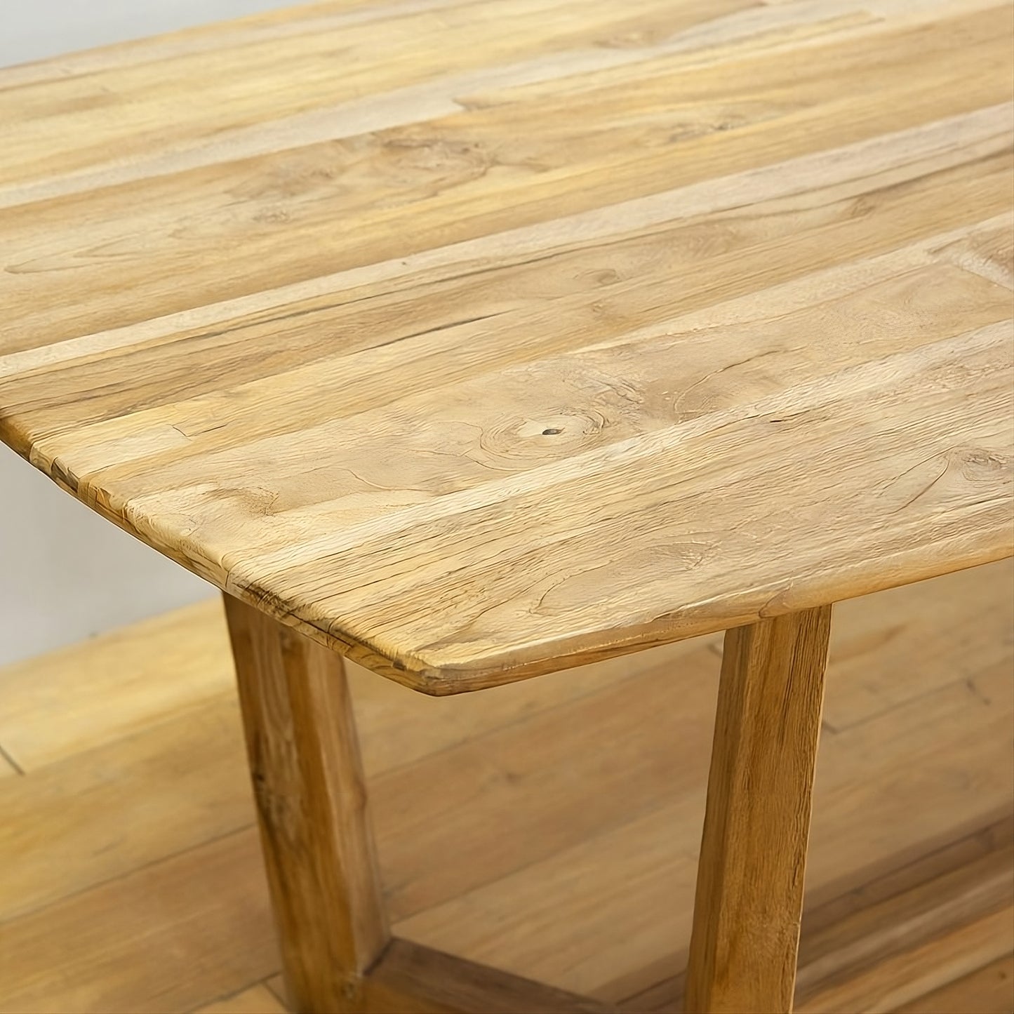 Dining table Dorothy 240