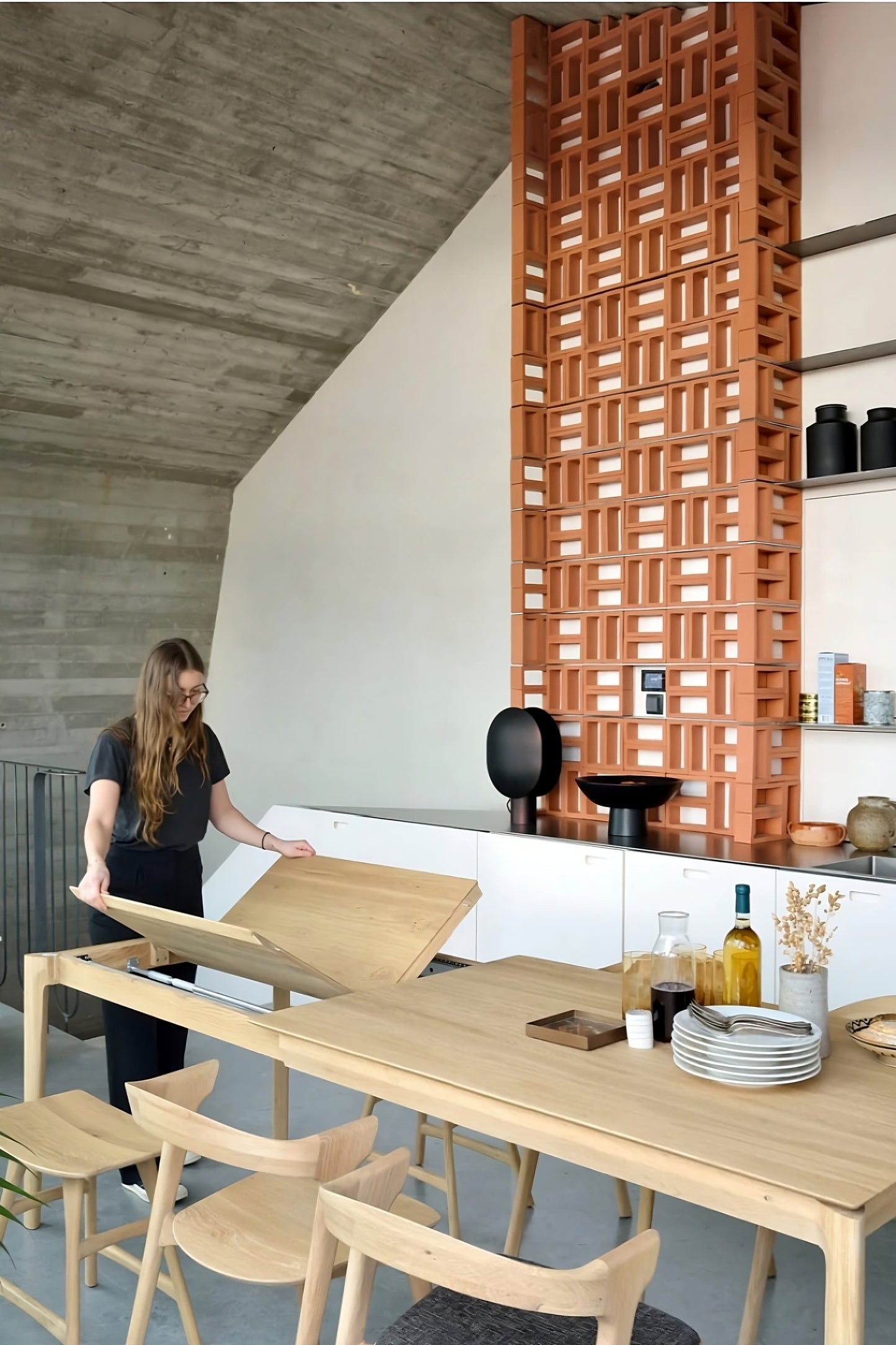 Extendable Dining Table | Ethnicraft Bok