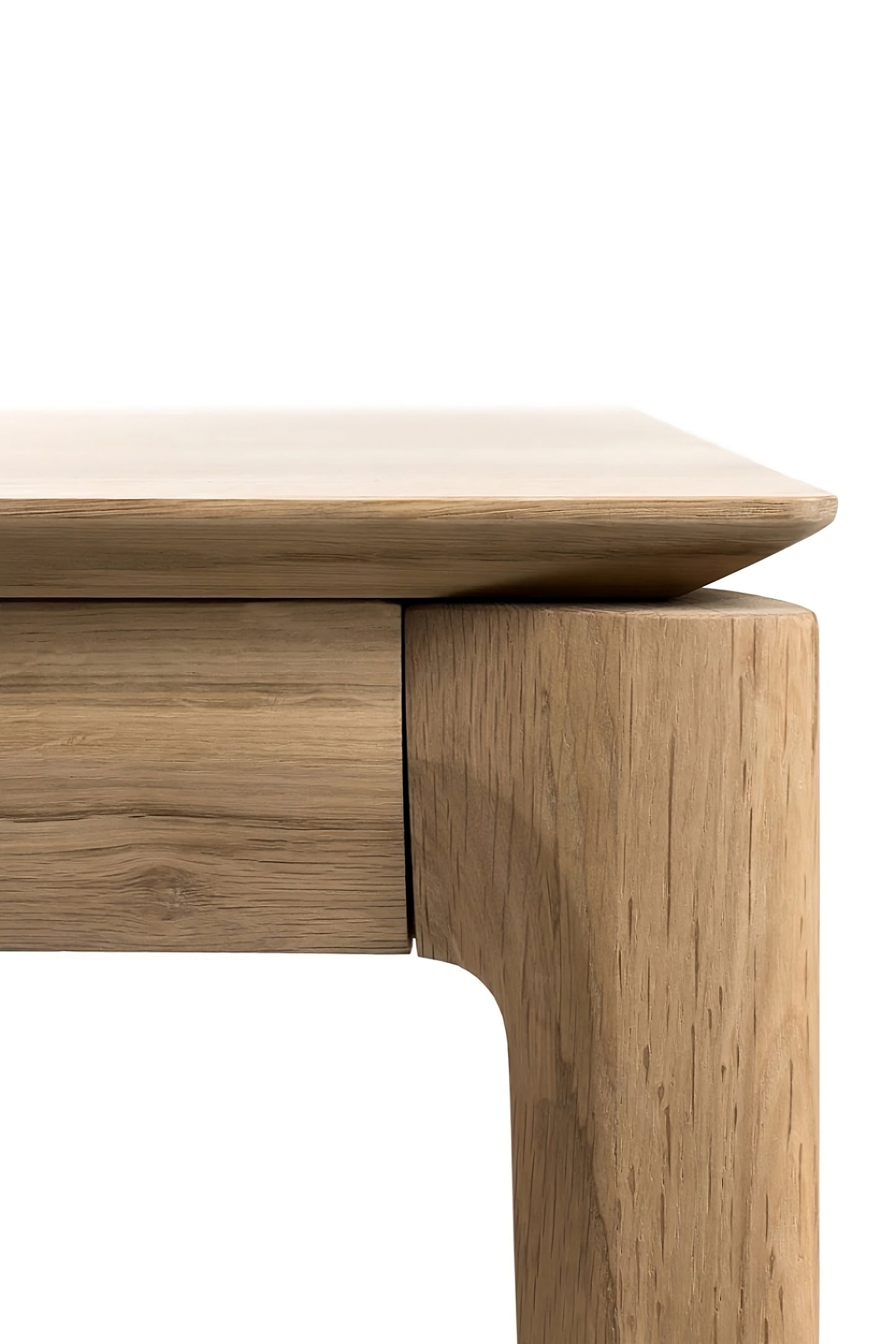 Minimalist Dining Table | Ethnicraft Bok
