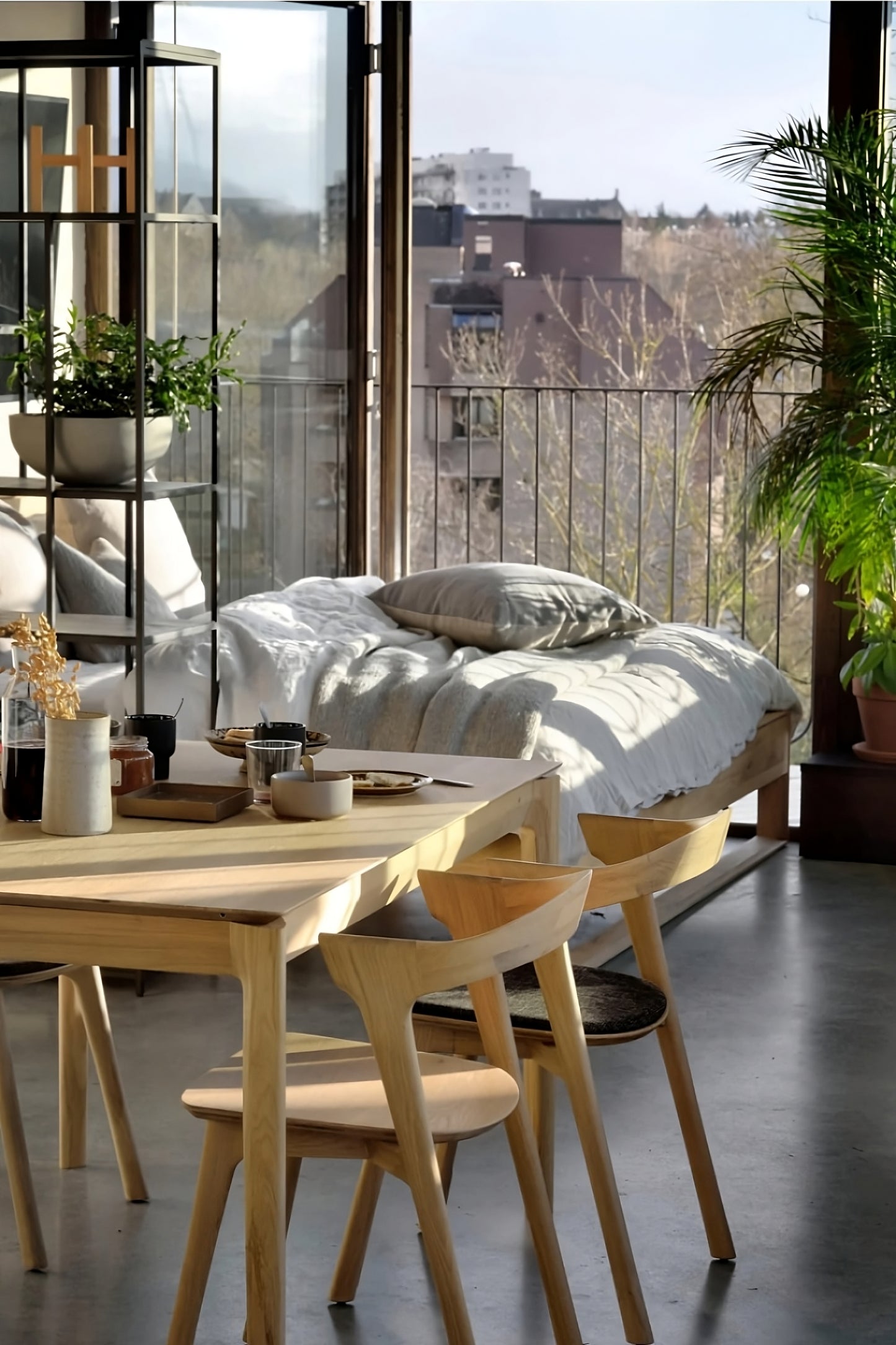 Minimalist Dining Table | Ethnicraft Bok