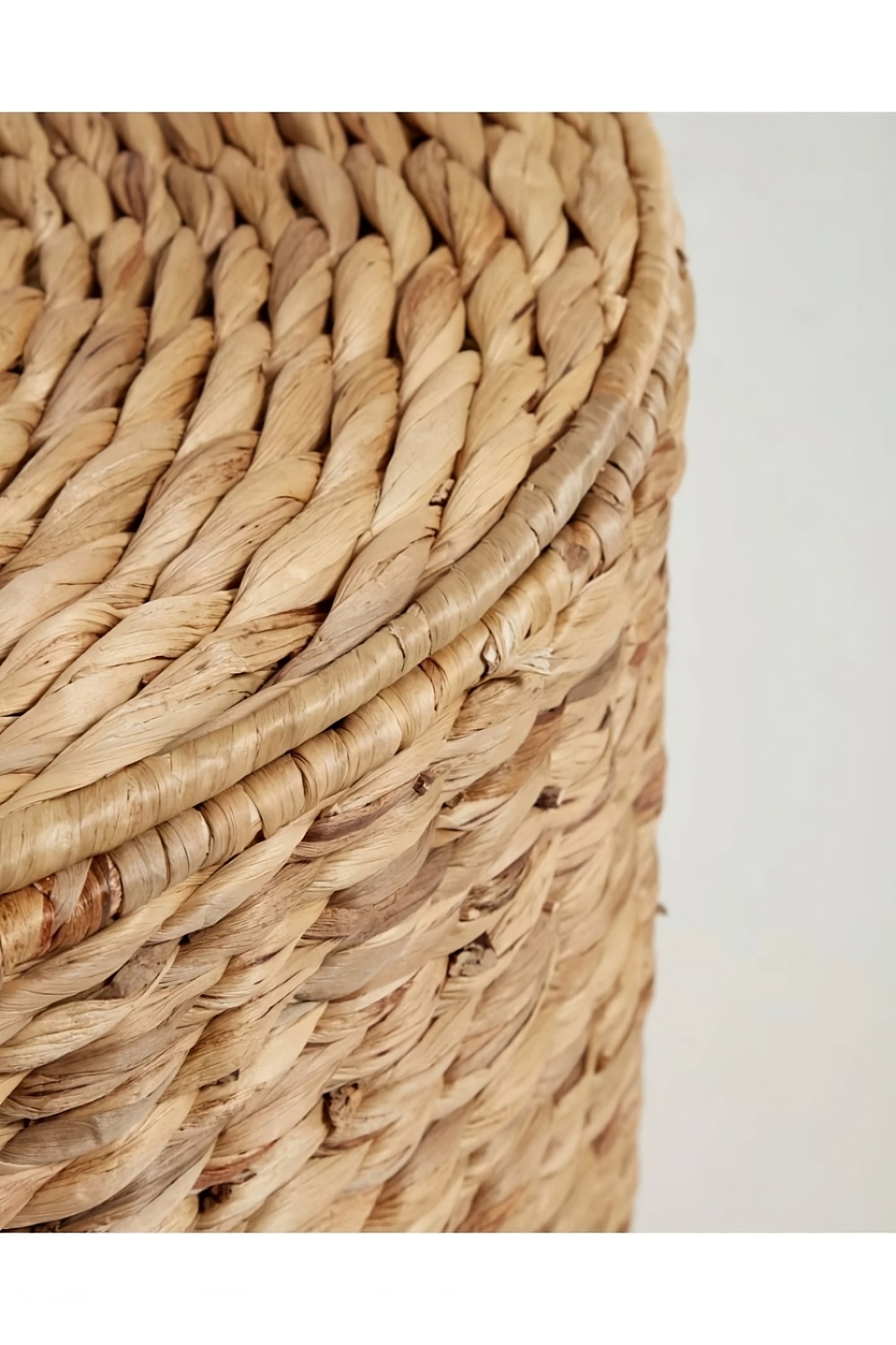 Natural Fiber Clothes Basket | La Forma Yessira
