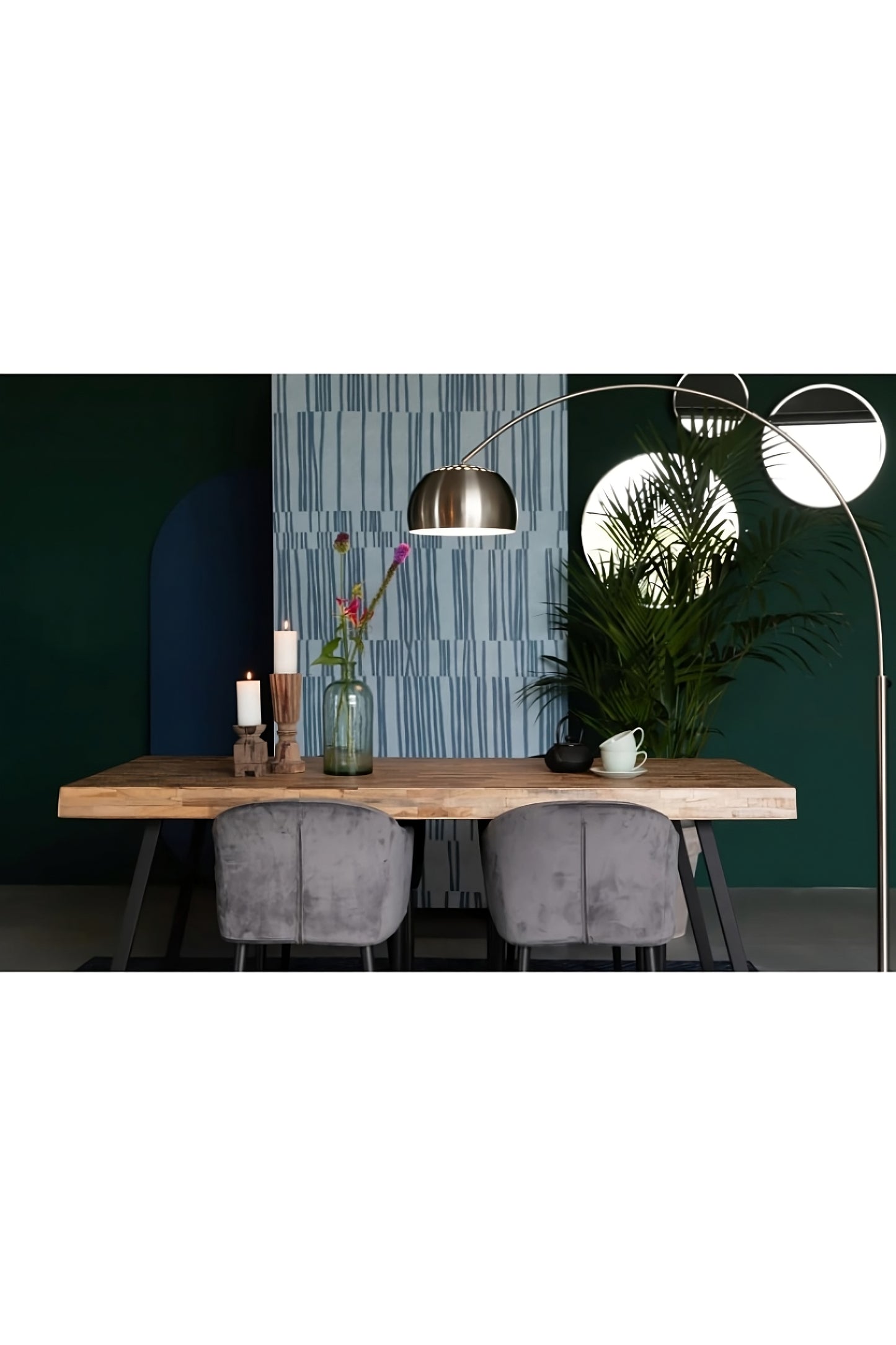 Natural Lacquered Teak Dining Table | DF Suri