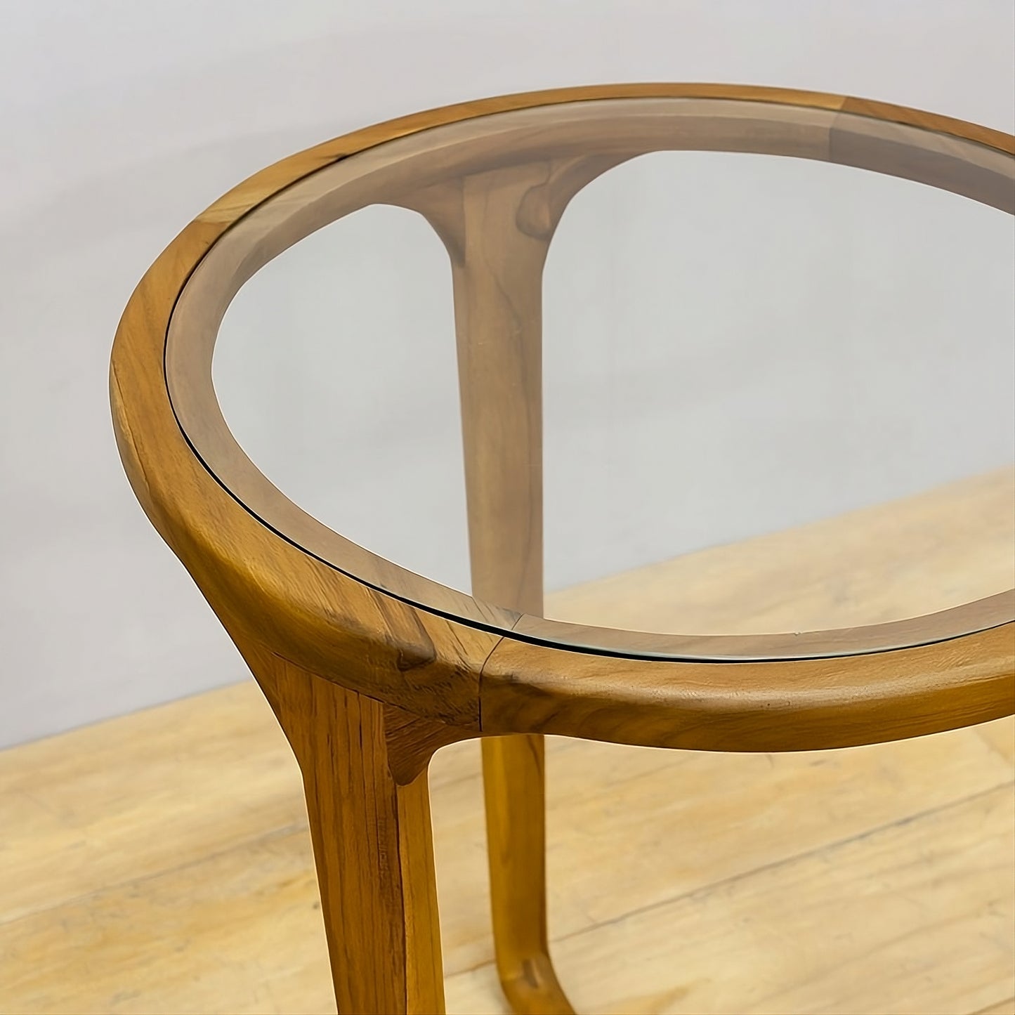 Coffee table with glass Round