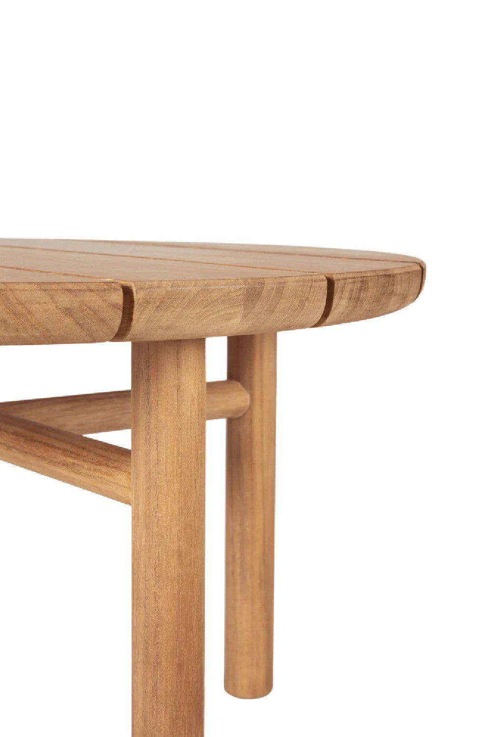 Round Slatted Outdoor Coffee Table | Ethnicraft Quatro