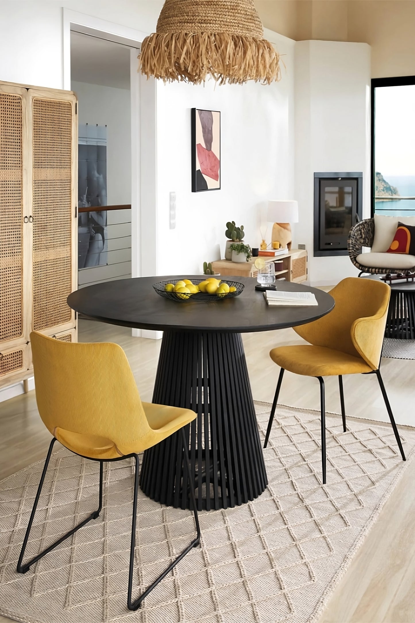 Round Black Teak Wood Pedestal Dining Table L | La Forma Jeanette