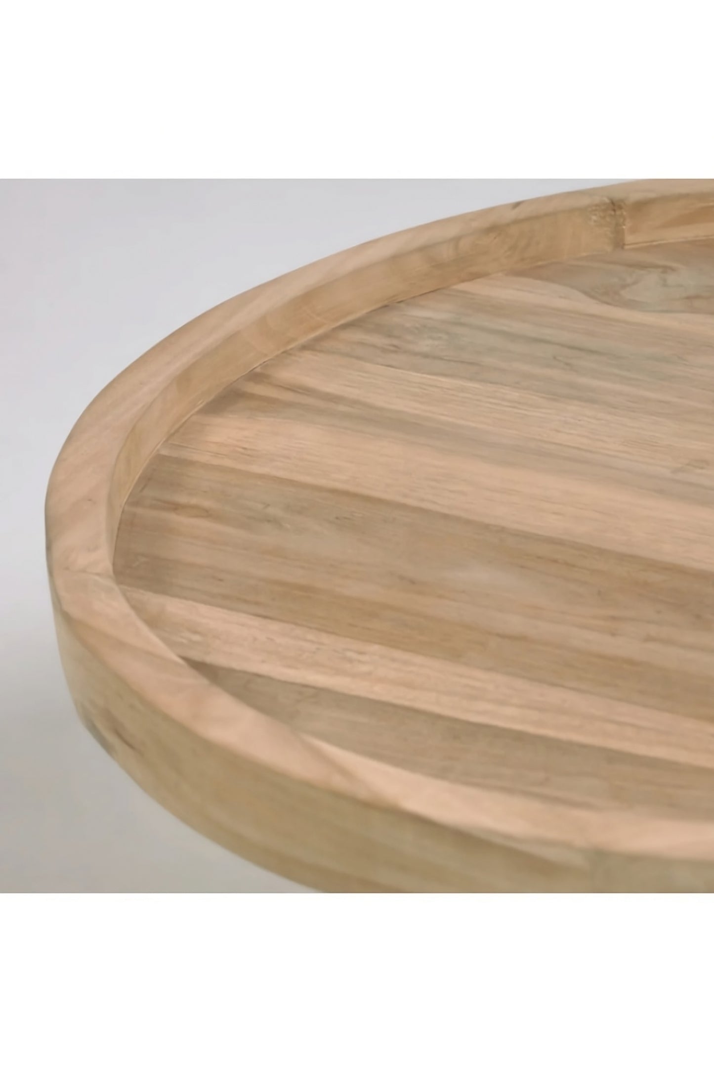 Round Tripod Coffee Table | La Forma Glenda