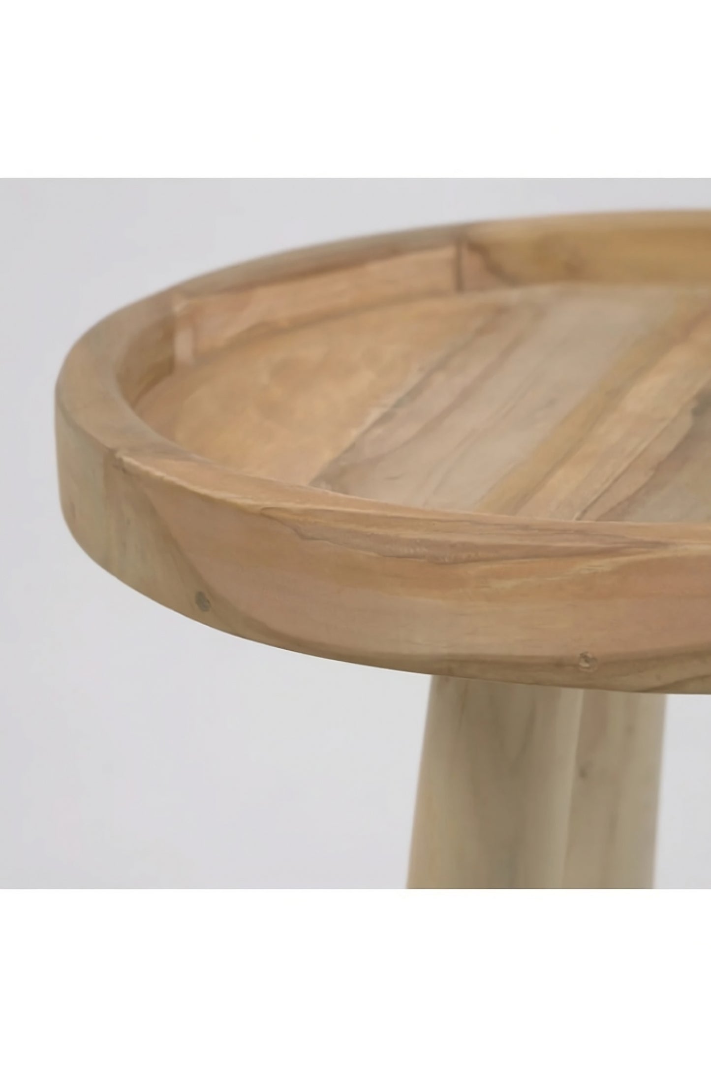 Round Tripod Side Table | La Forma Glenda
