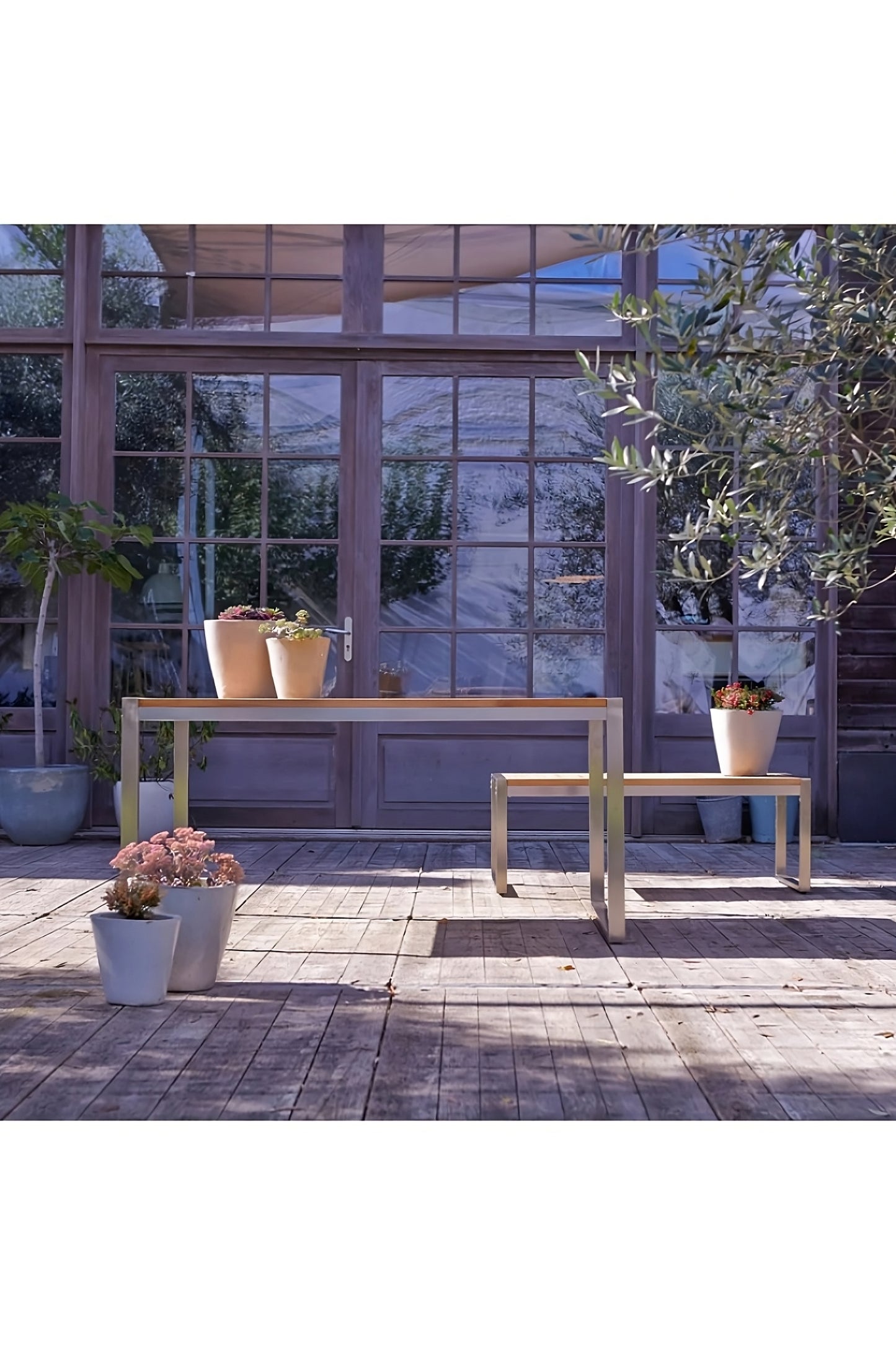 Slatted Teak Modern Outdoor Table | Tikamoon Arno