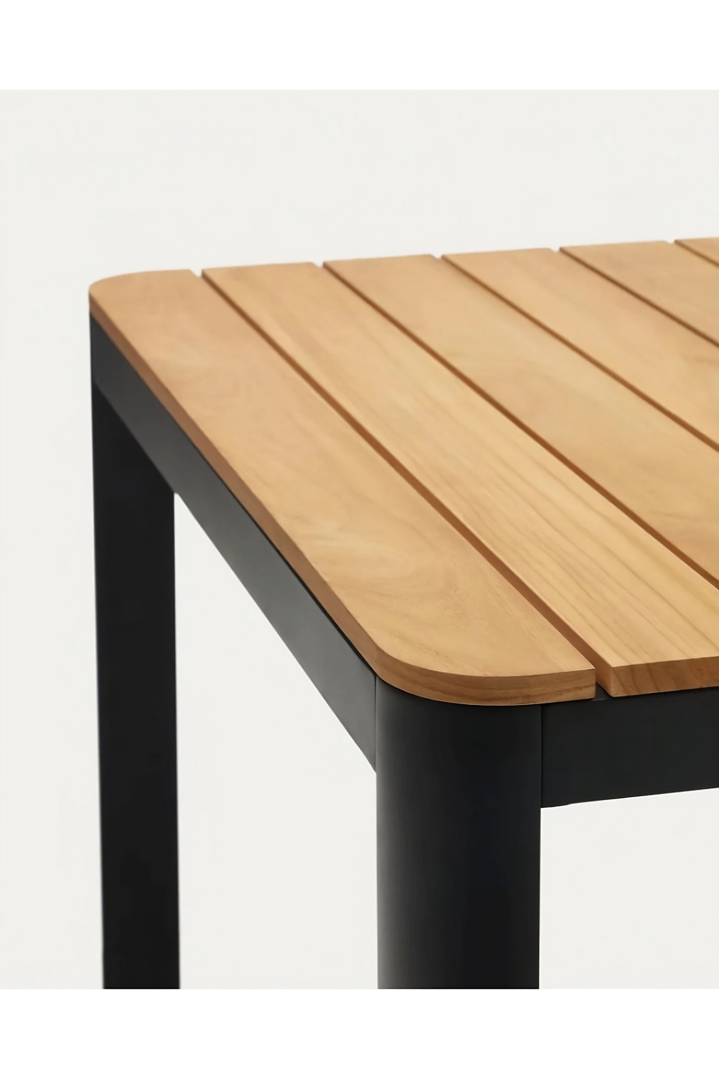 Slatted Teak Outdoor Dining Table | La Forma Bona