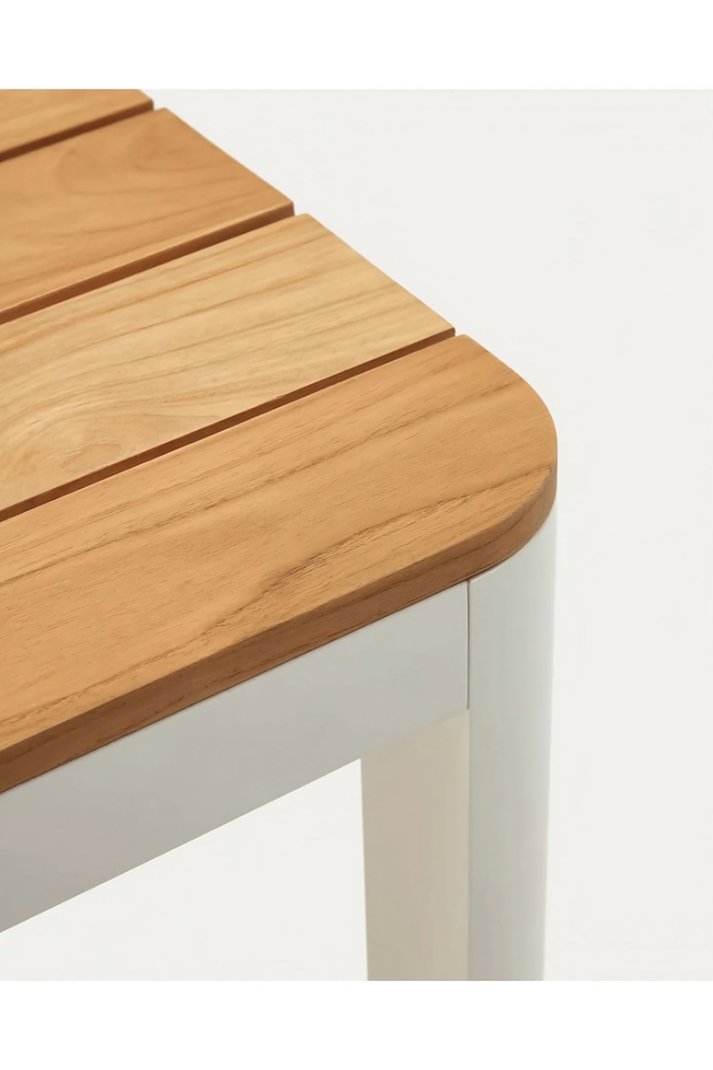 Slatted Teak Outdoor Table | La Forma Bona