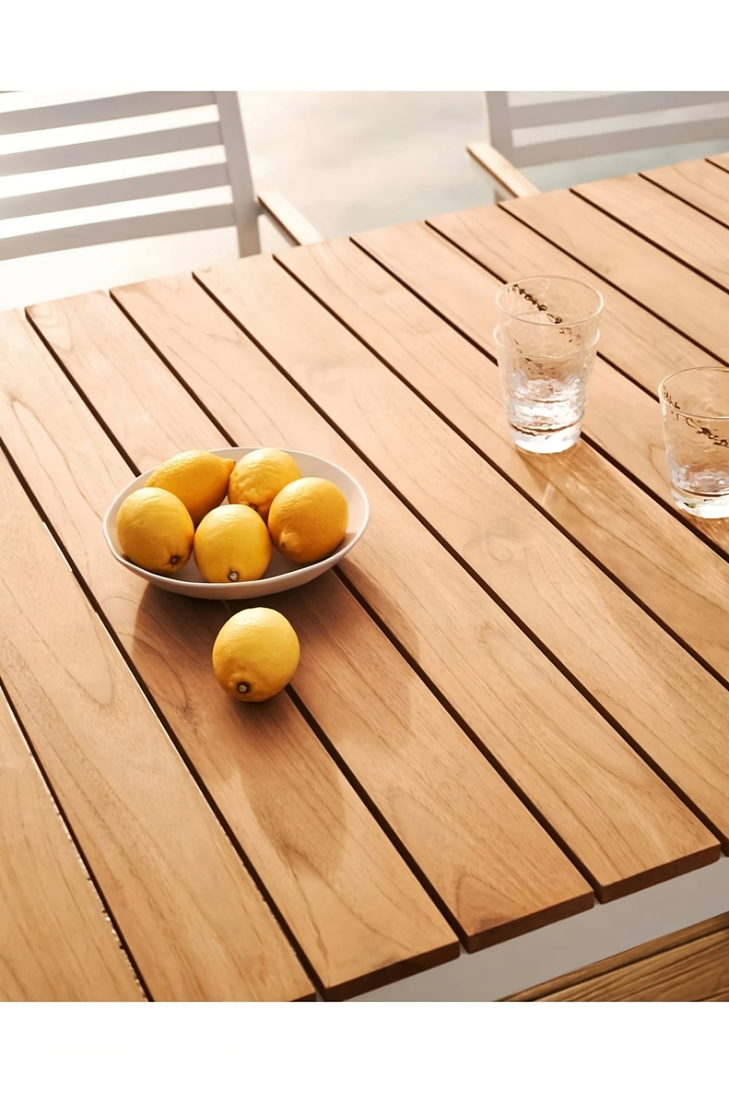 Slatted Teak Outdoor Table | La Forma Bona