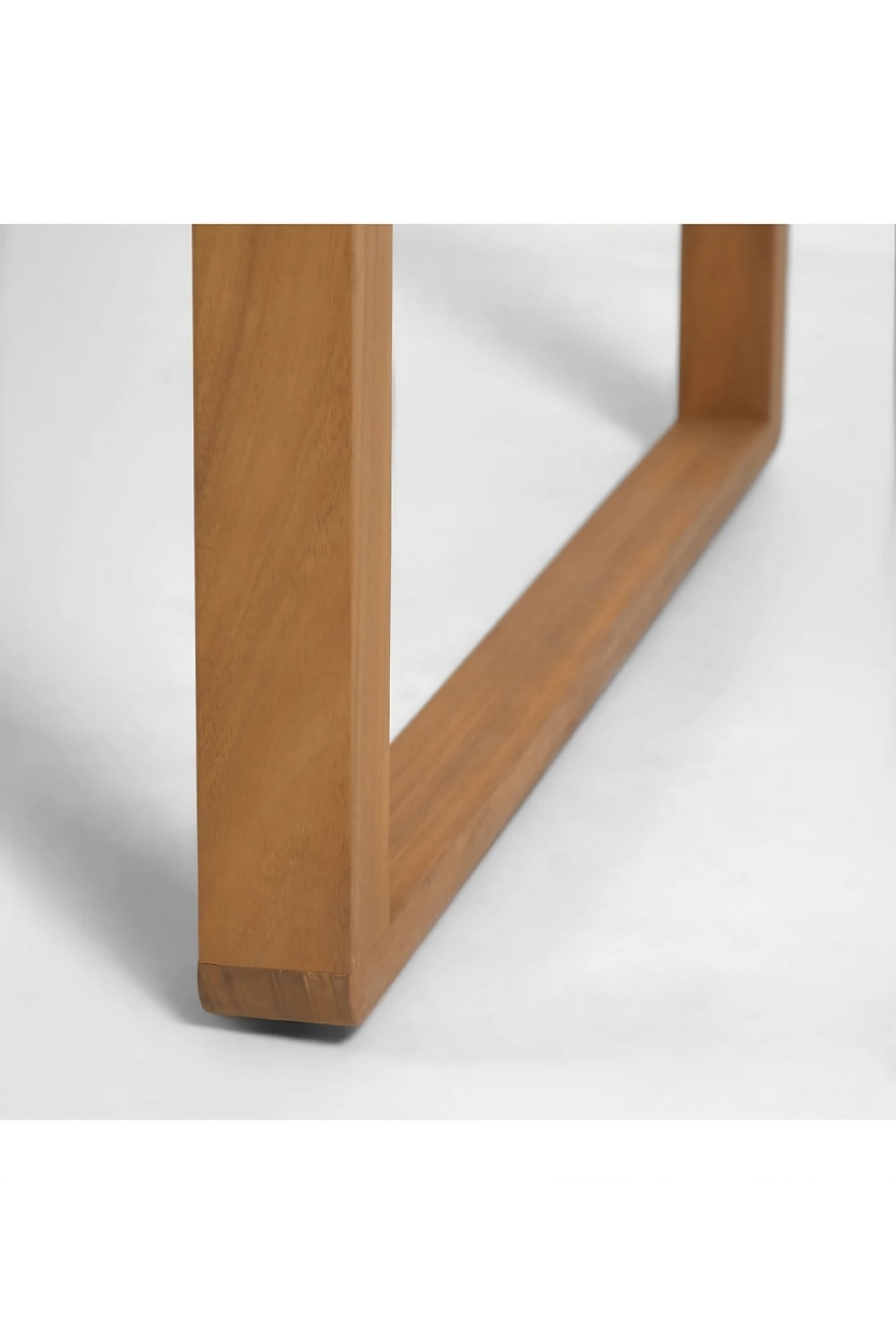 Solid Acacia Garden Table | La Forma Emili