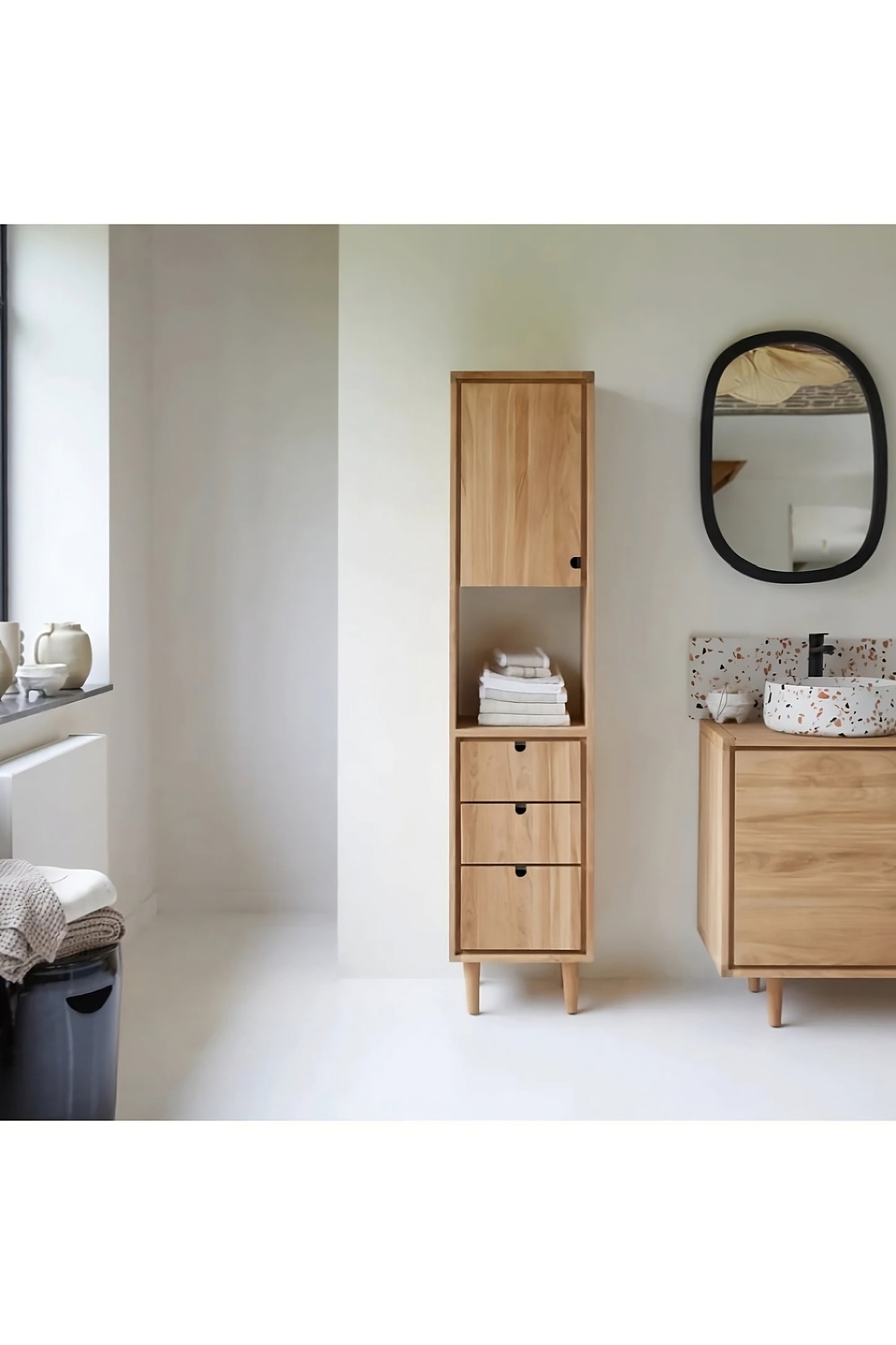 Solid Teak Column | Tikamoon Jonak