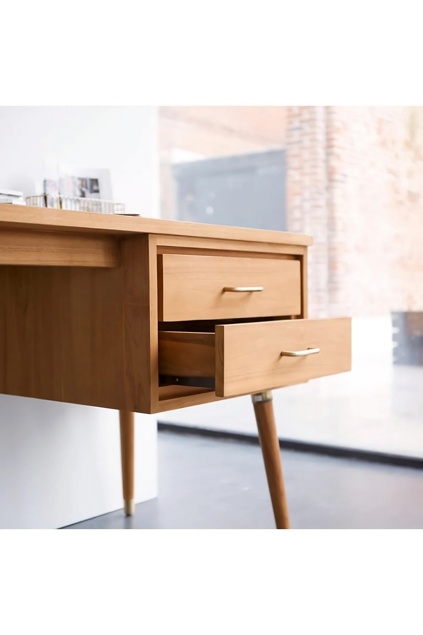 Solid Teak Desk with Drawers | Tikamoon Kort