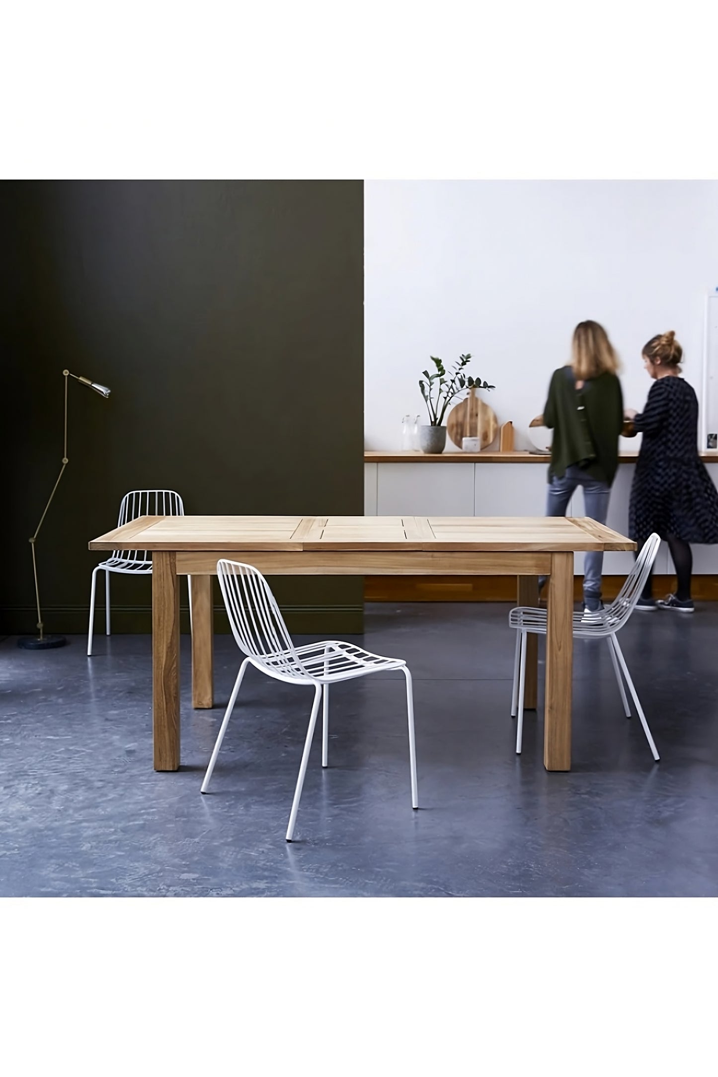 Solid Teak Expandable Dining Table | Tikamoon Cloe
