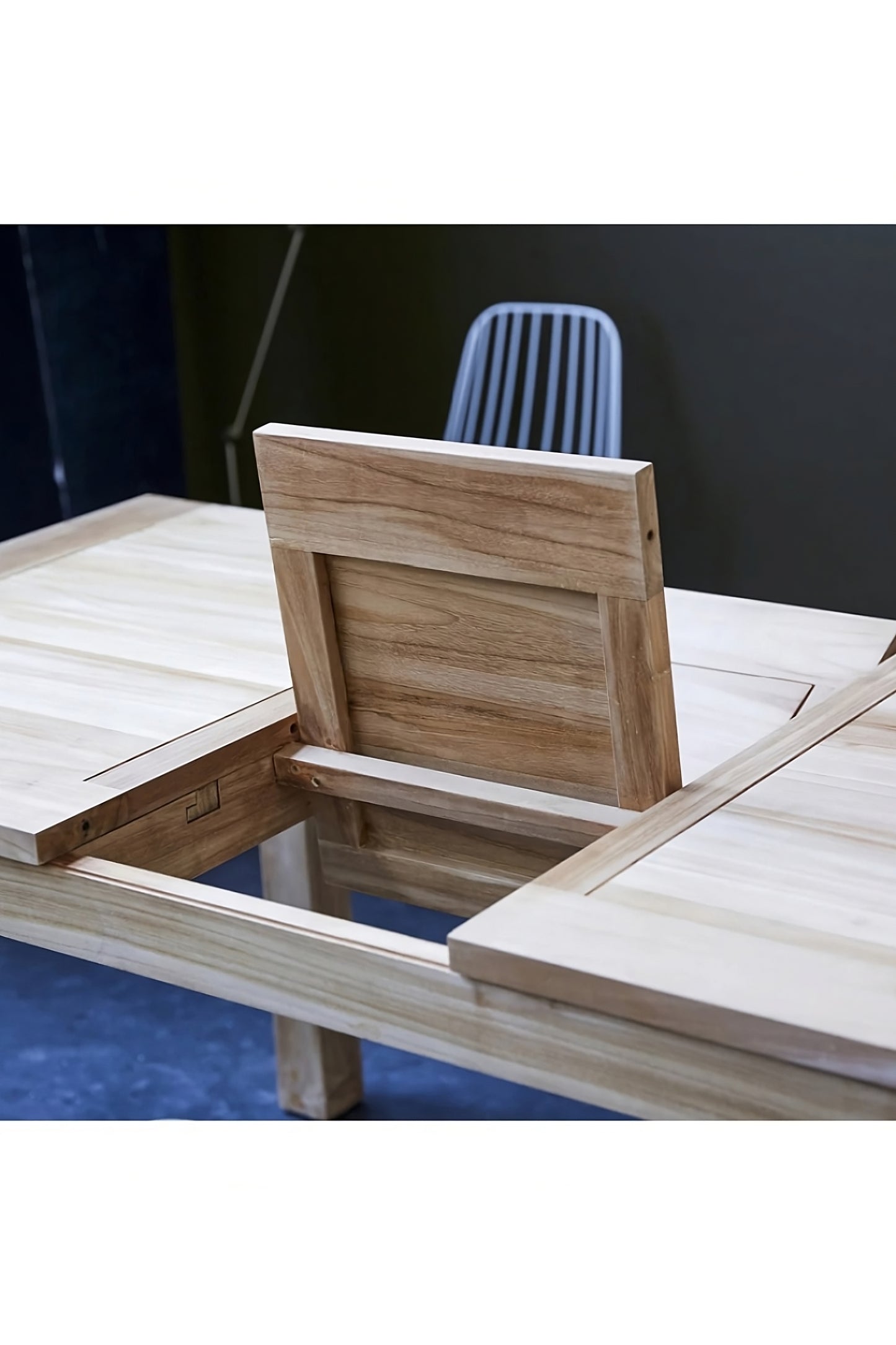Solid Teak Expandable Dining Table | Tikamoon Cloe
