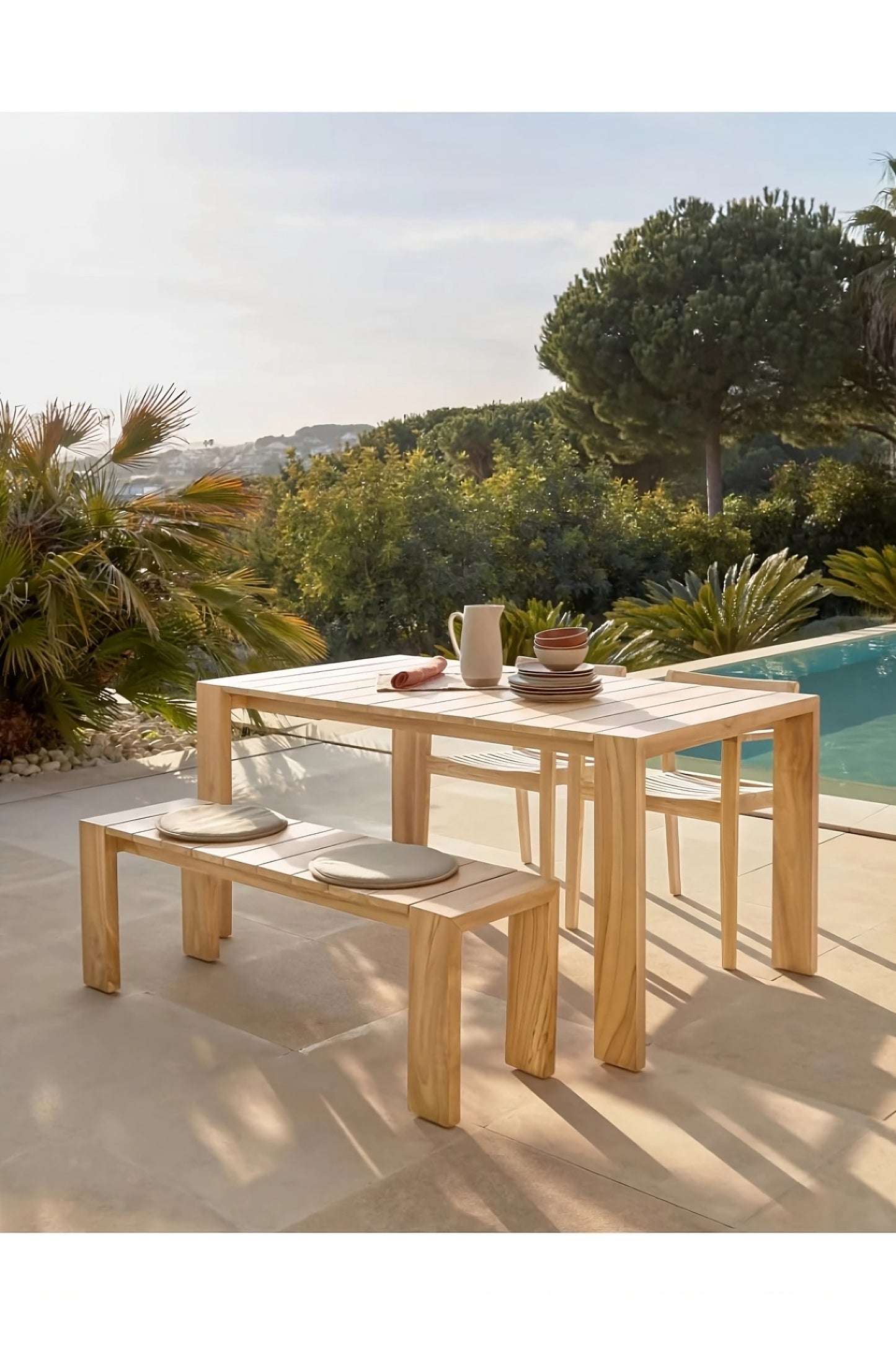 Solid Teak Outdoor Table | La Forma Victoire