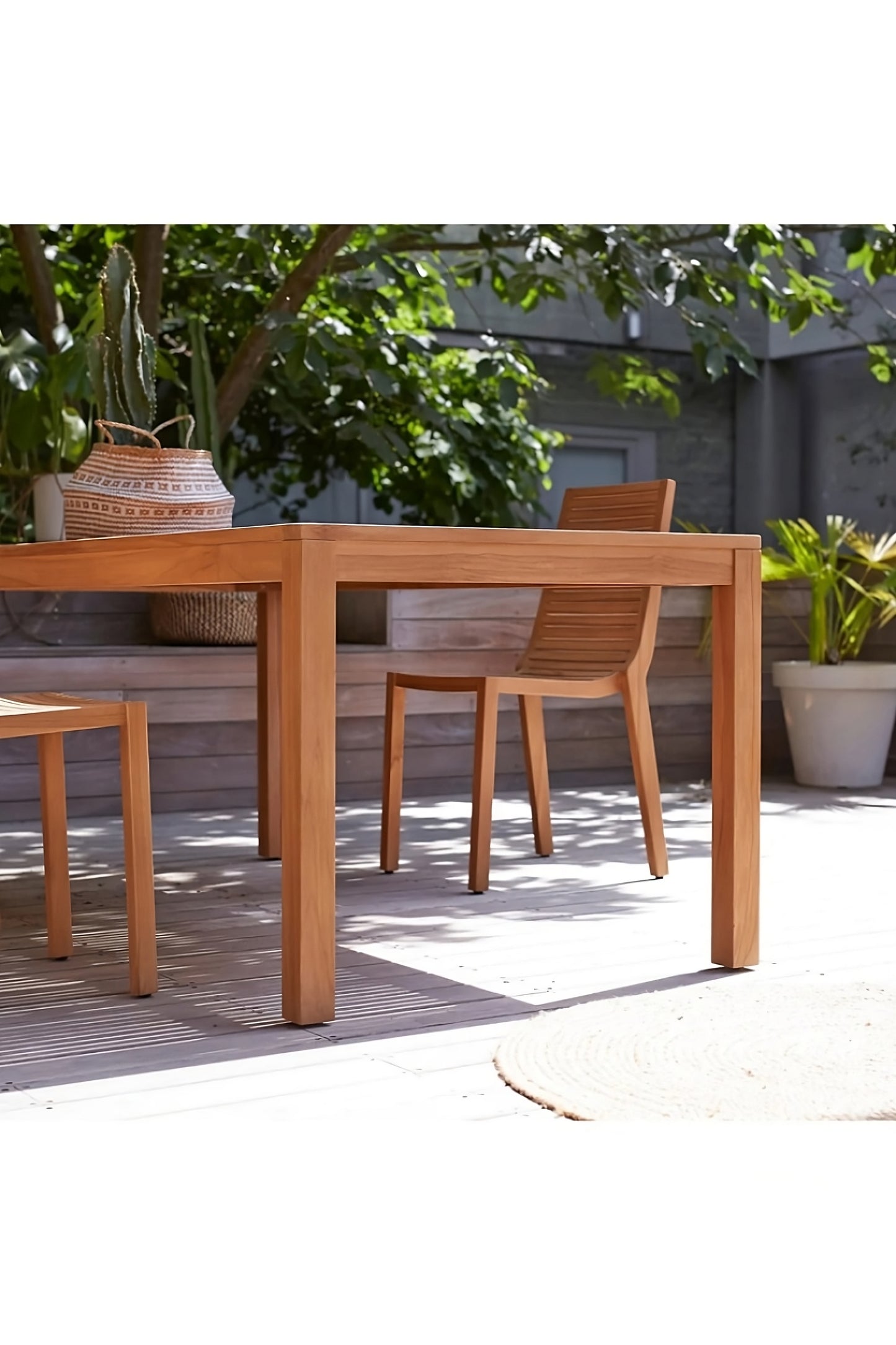 Solid Teak Outdoor Table | Tikamoon Teo