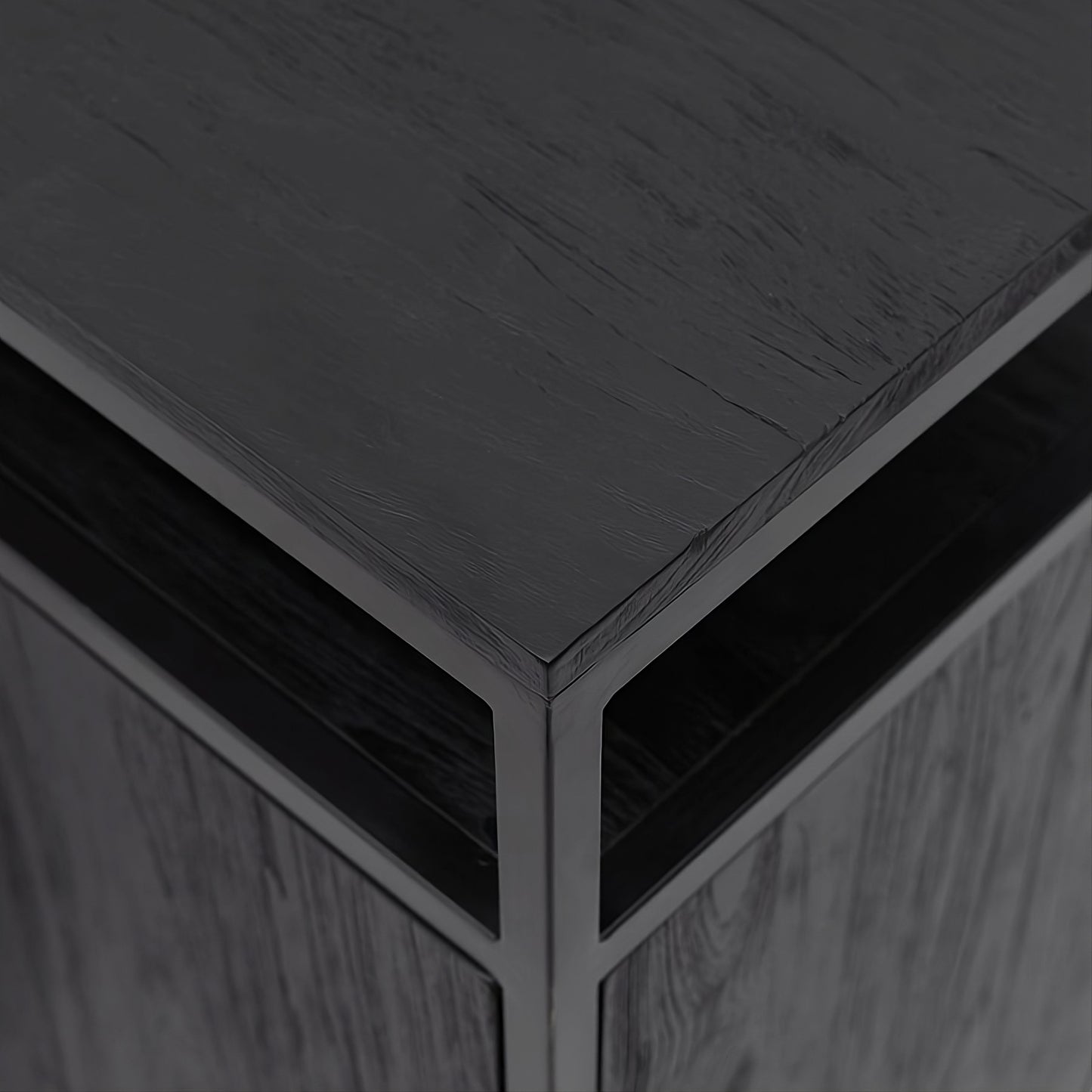 Dresser Tuareg Black 150