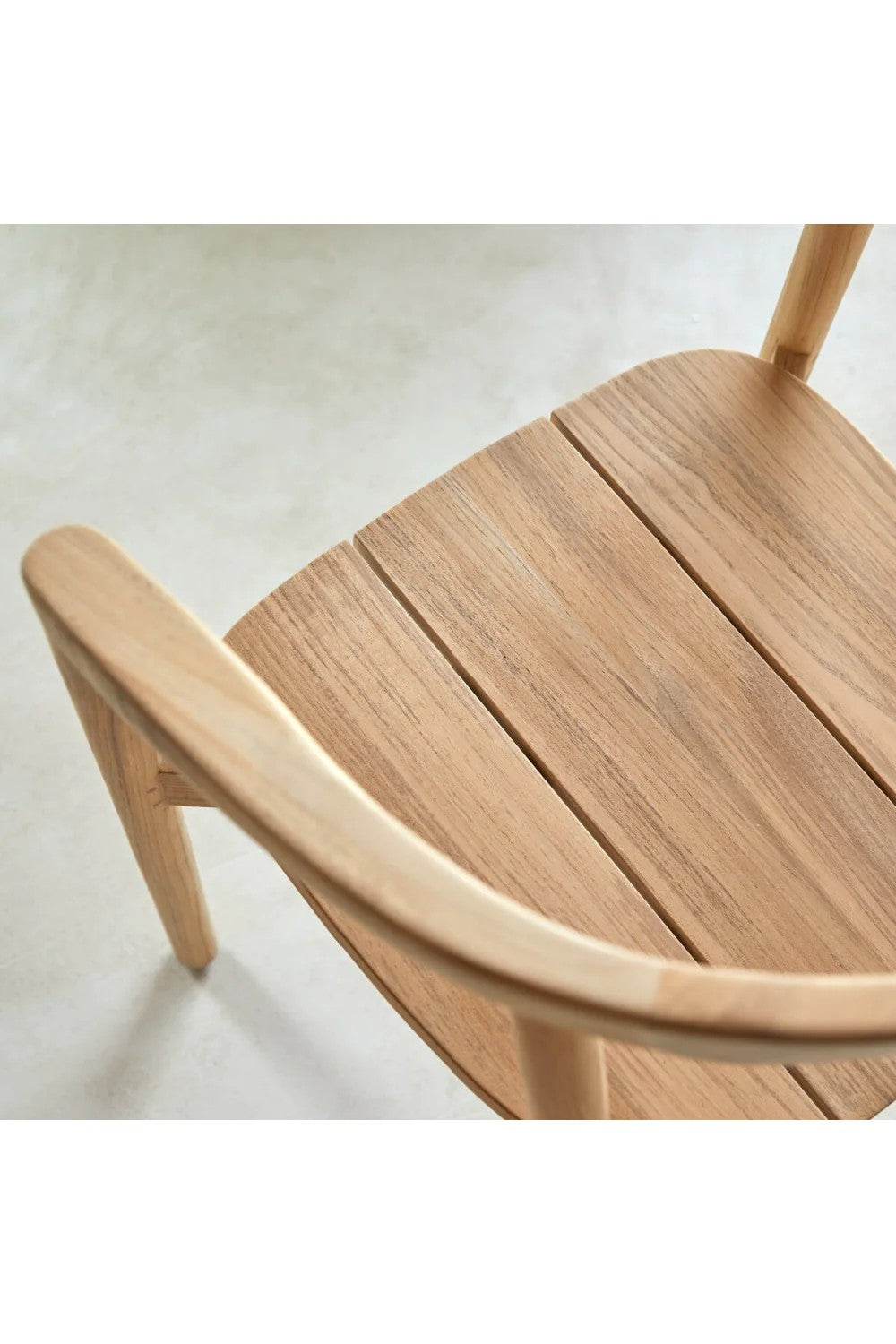 Teak Curved Dining Armchair | Tikamoon Francia