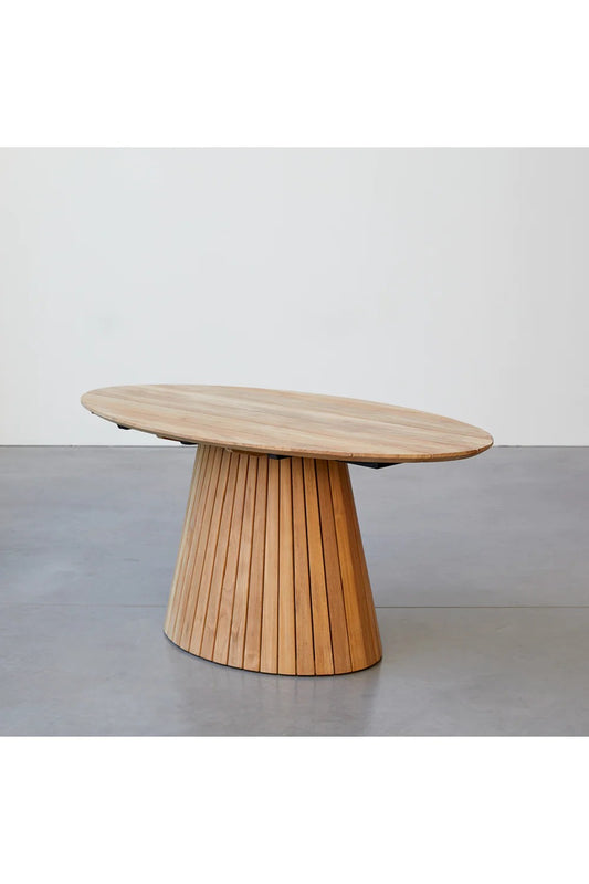 Teak Oval Garden Table | Tikamoon Paloma