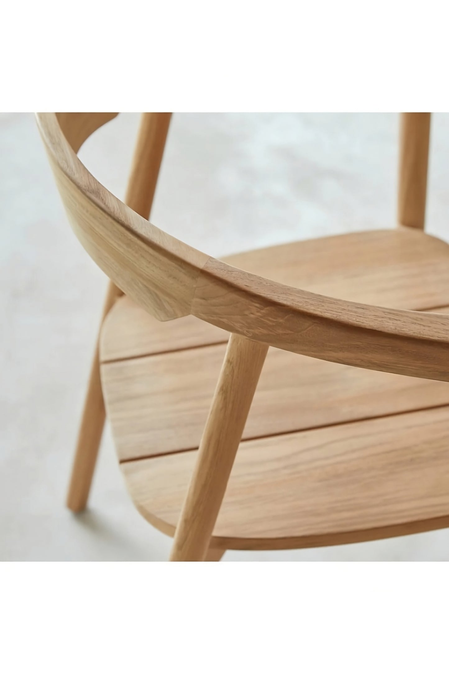 Teak Curved Dining Armchair | Tikamoon Francia