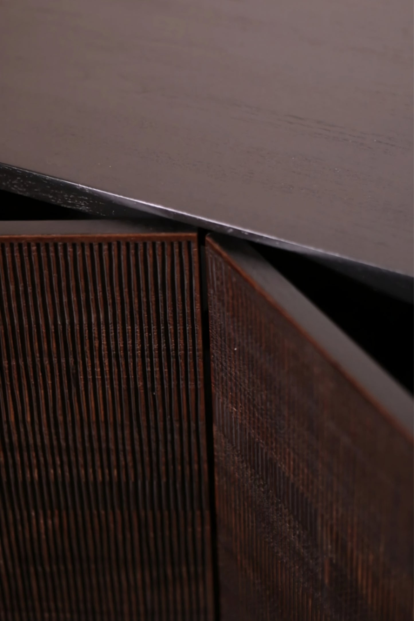 Varnished Teak Black Sideboard | Ethnicraft Grooves
