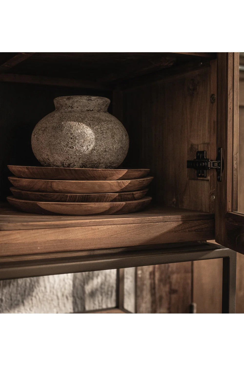 Lemari Kayu 2 Pintu Kaca | dBodhi Karma 